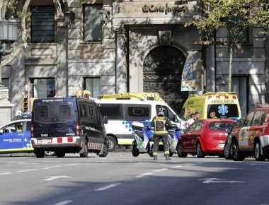 Σοβαρά τραυματισμένη η Ελληνίδα στο κεφάλι από το μακελειό της Βαρκελώνης - 7 ώρες χειρουργείο (φωτό, βίντεο)